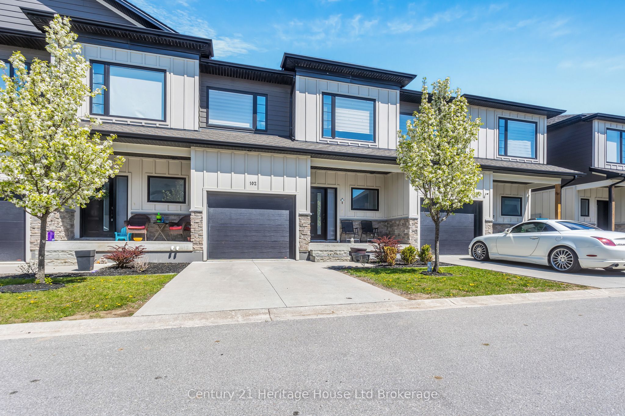 360 Quarter Town Line 102, Tillsonburg, On N4g 0h7
