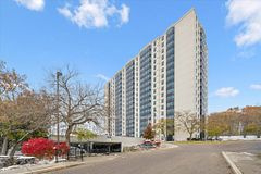 35 Green Valley Drive 1410, Kitchener, On N2p 2a5