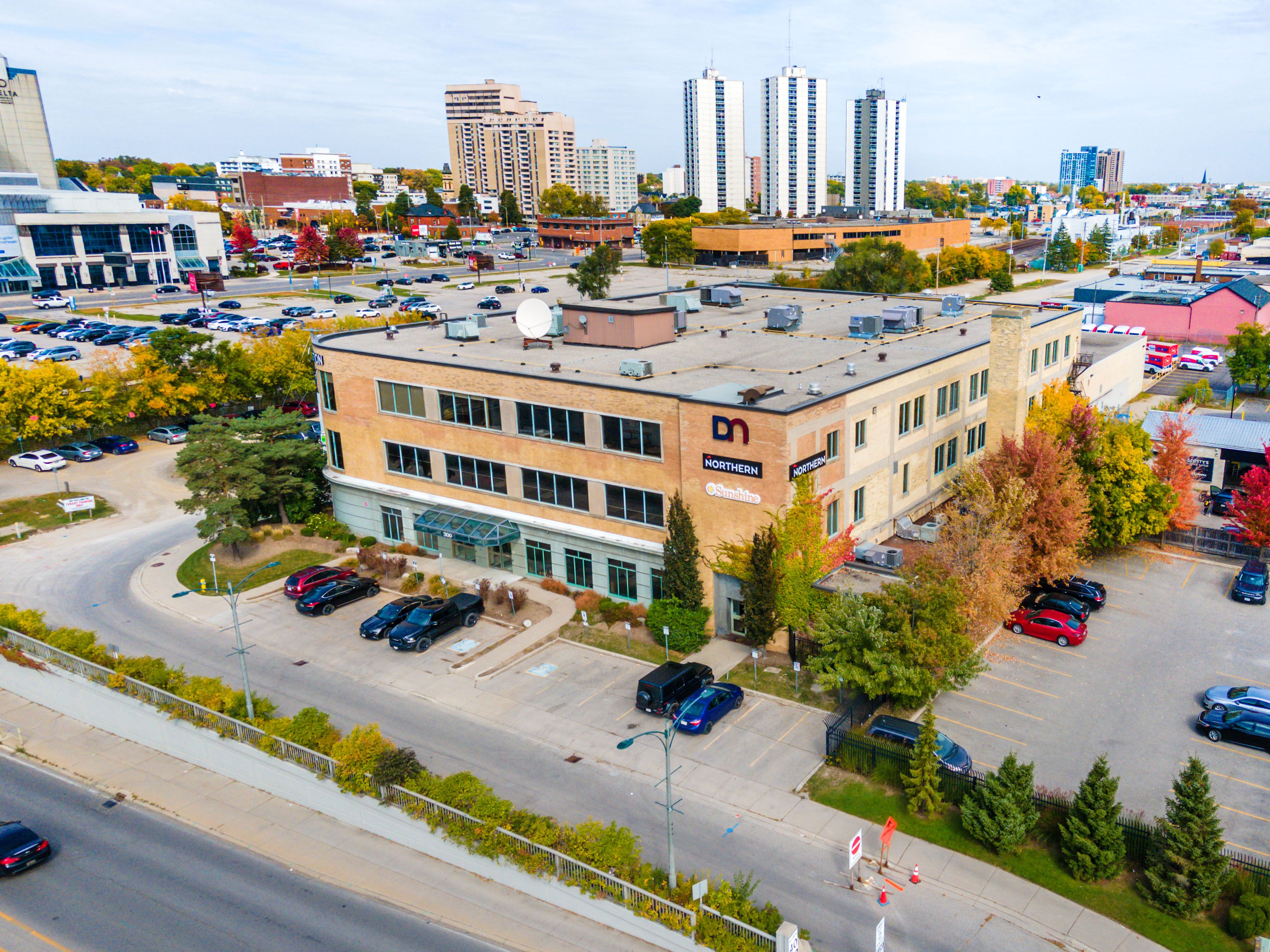 300 Wellington Street, London East, On N6b 2l5