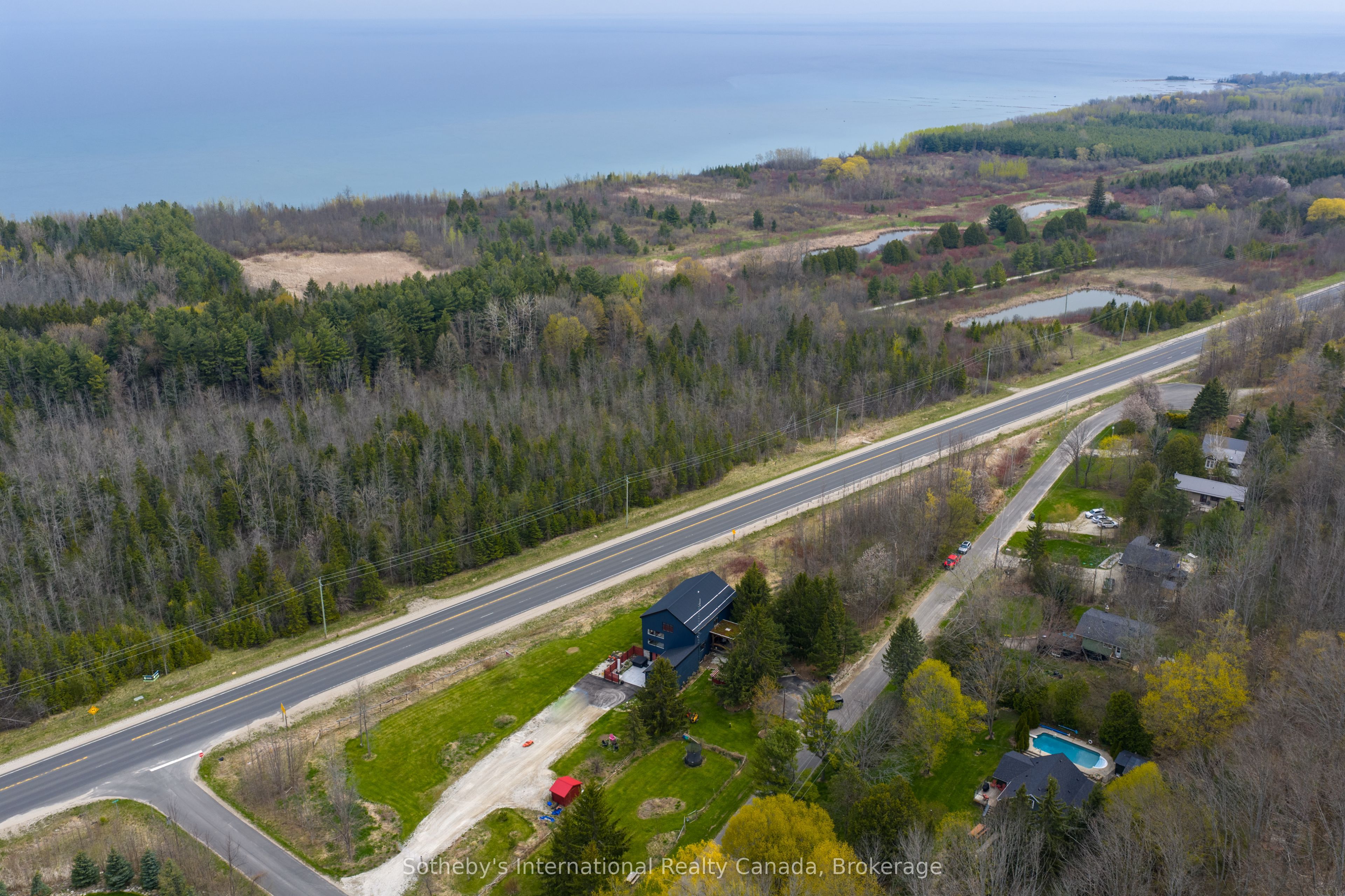 121 Old Highway 26, Meaford, On N4l 1w7