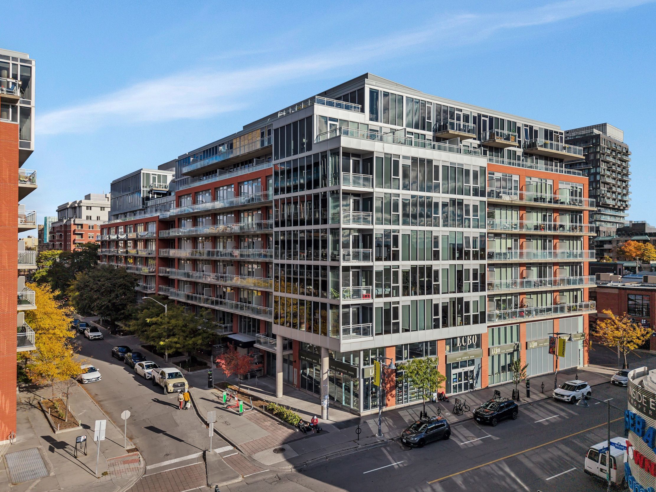 360 Mcleod Street 905, Ottawa Centre, On K2p 1a9