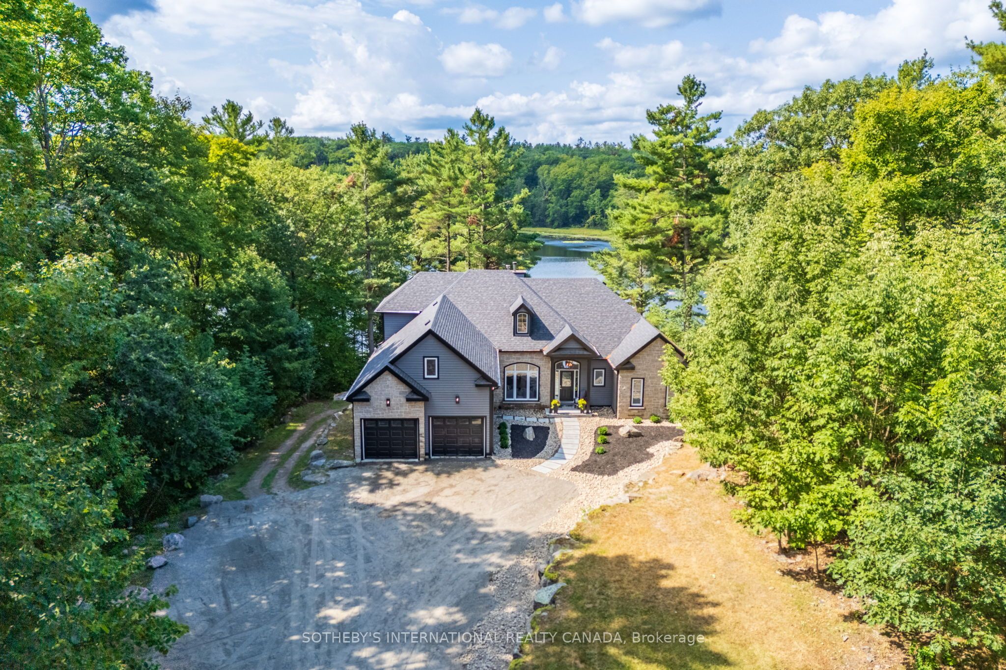 49 Estates Drive, Muskoka Lakes, On P0b 1j0
