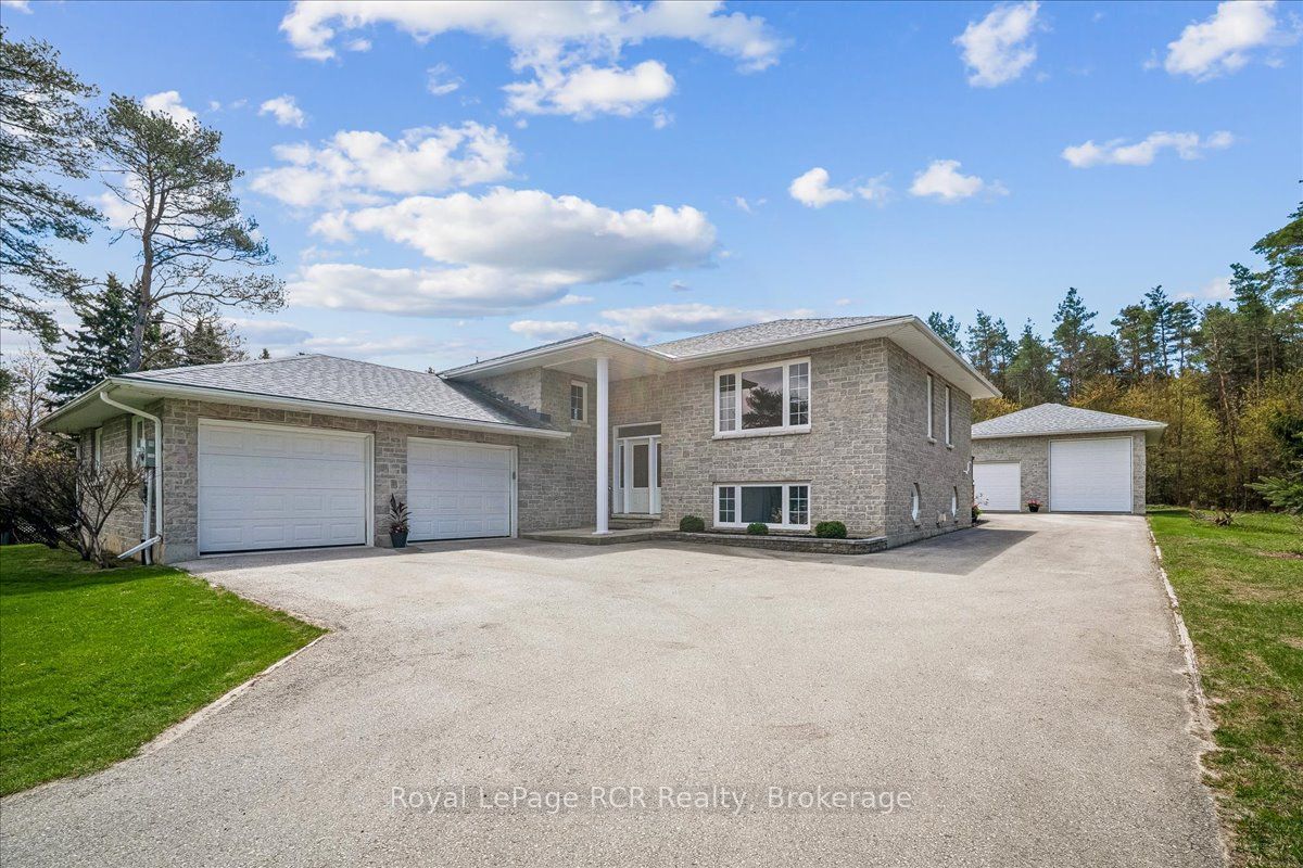 30 Pine Tree Drive, South Bruce Peninsula, On N0h 1p0