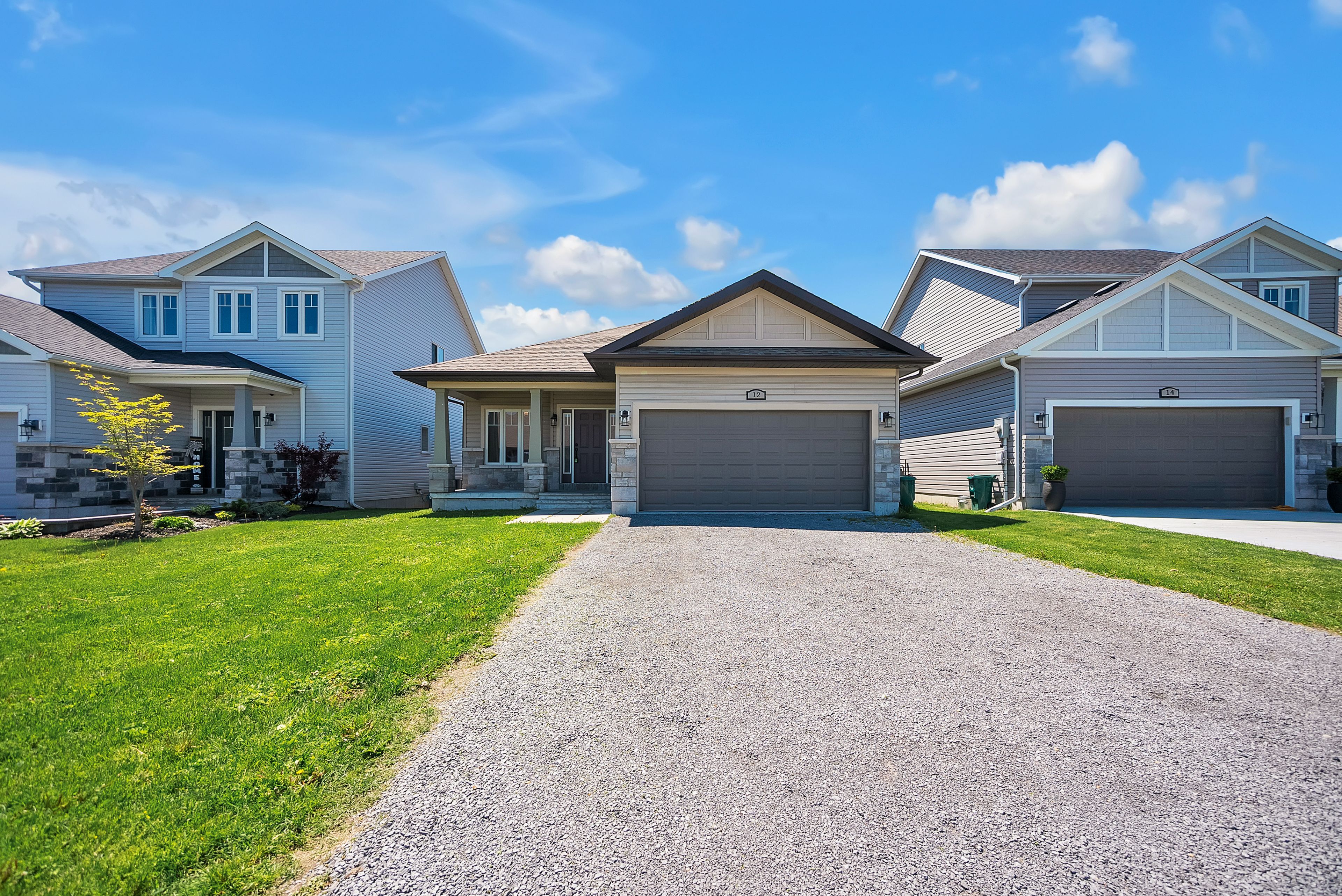 12 Cypress Drive, Belleville, On K8n 0j6