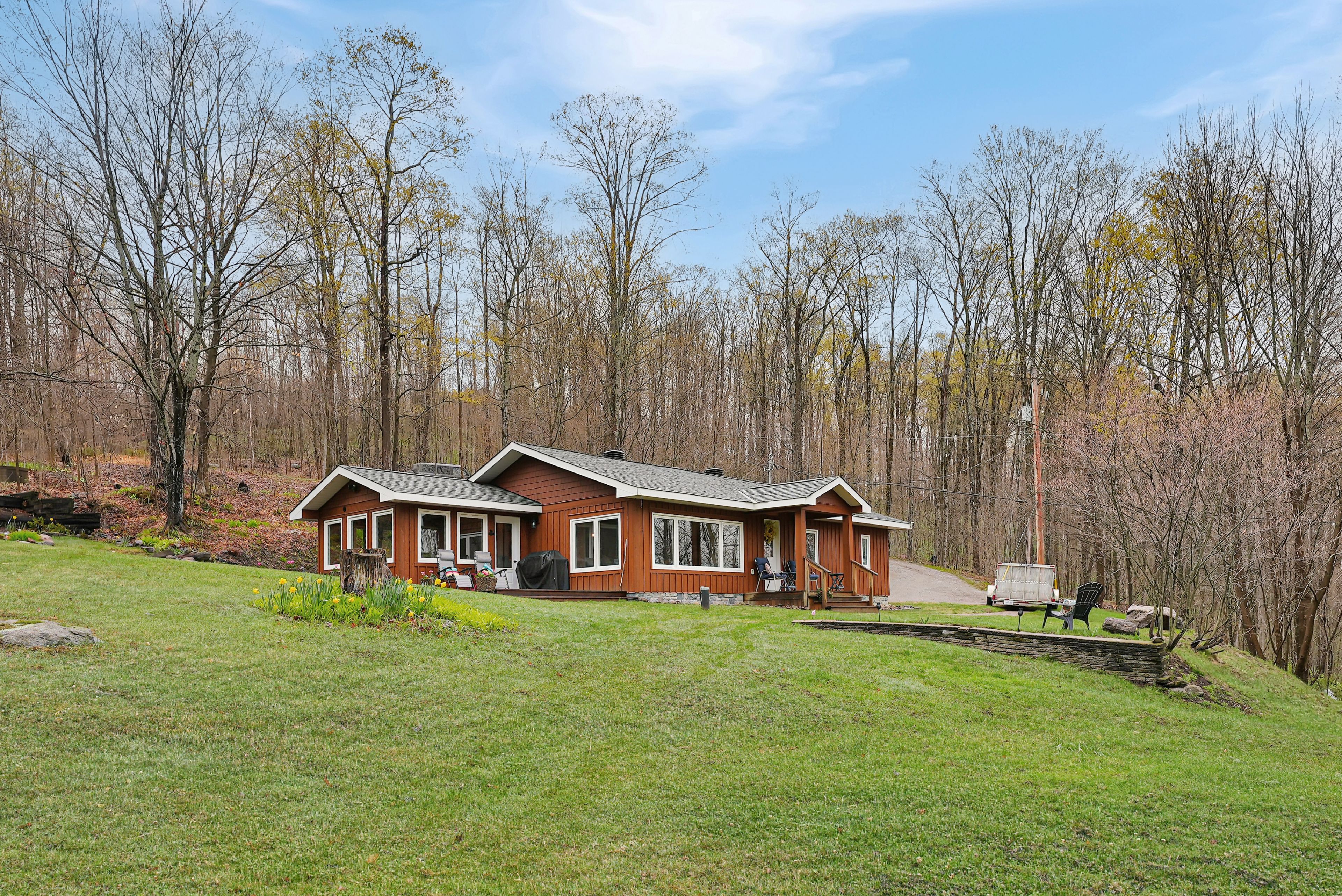 1765 Essonville Line, Highlands East, On K0l 2y0