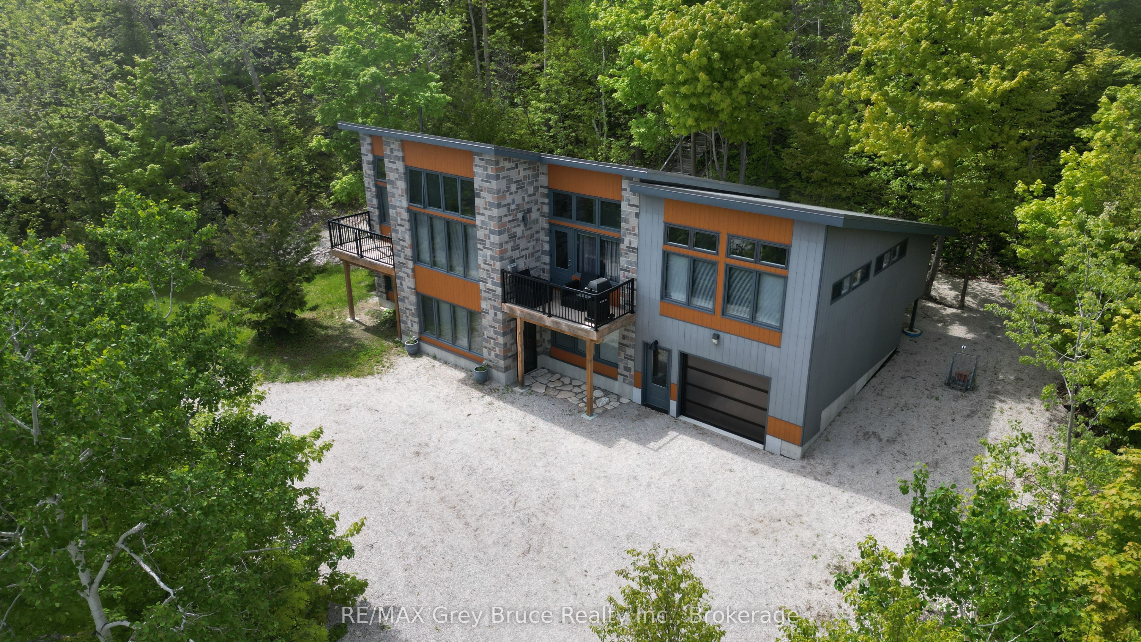 17 Shoreline Drive, Northern Bruce Peninsula, On N0h 1z0