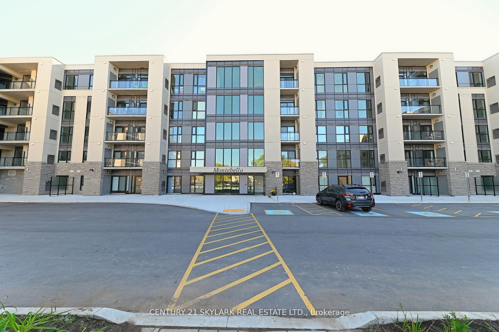 50 Herrick Ave Avenue N 216, St. Catharines, On L2p 2w7