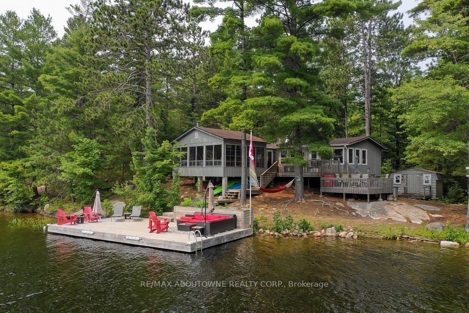 347 Weslemkoon Lake, Addington Highlands, On K0l 1w0