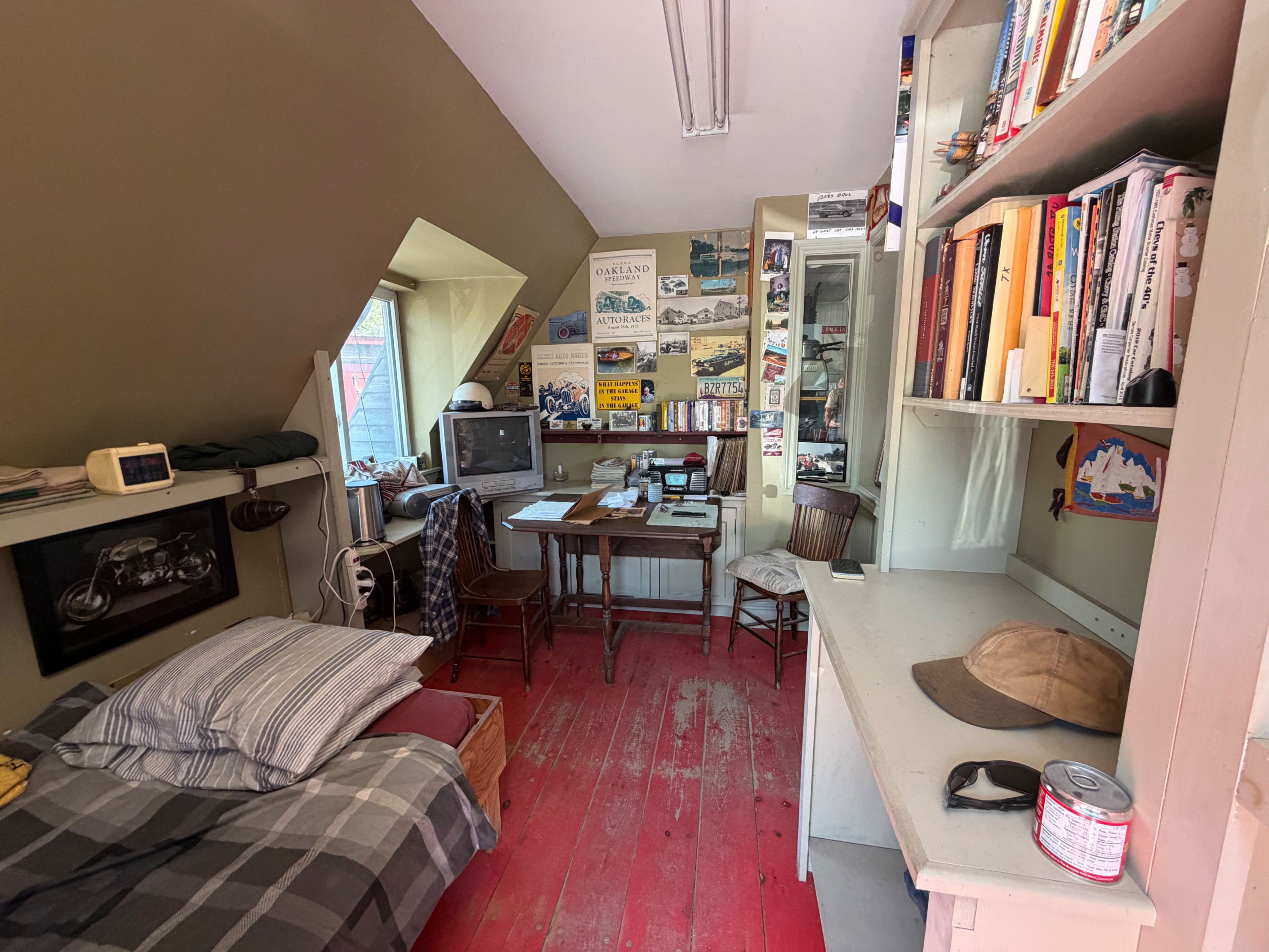 16 Cedar Street, Asphodel-Norwood, On K0l 2v0