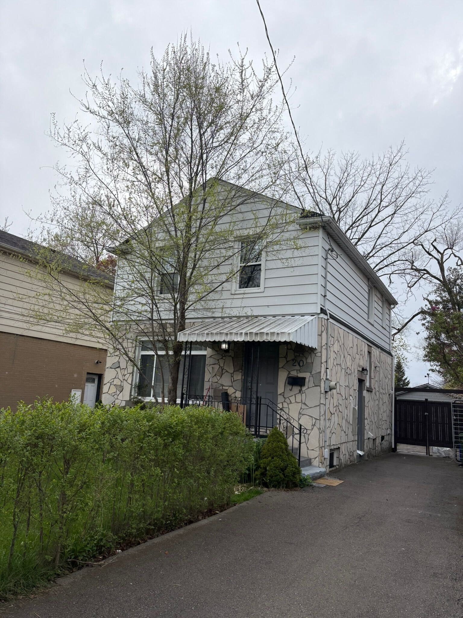 20 Kingsmount Street S, Hamilton, On L8s 3b3