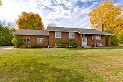 75 Pembroke Street, Whitewater Region, On K0j 1k0