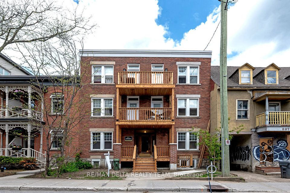 225 St. Patrick Street, Lower Town - Sandy Hill, On K1n 5k2