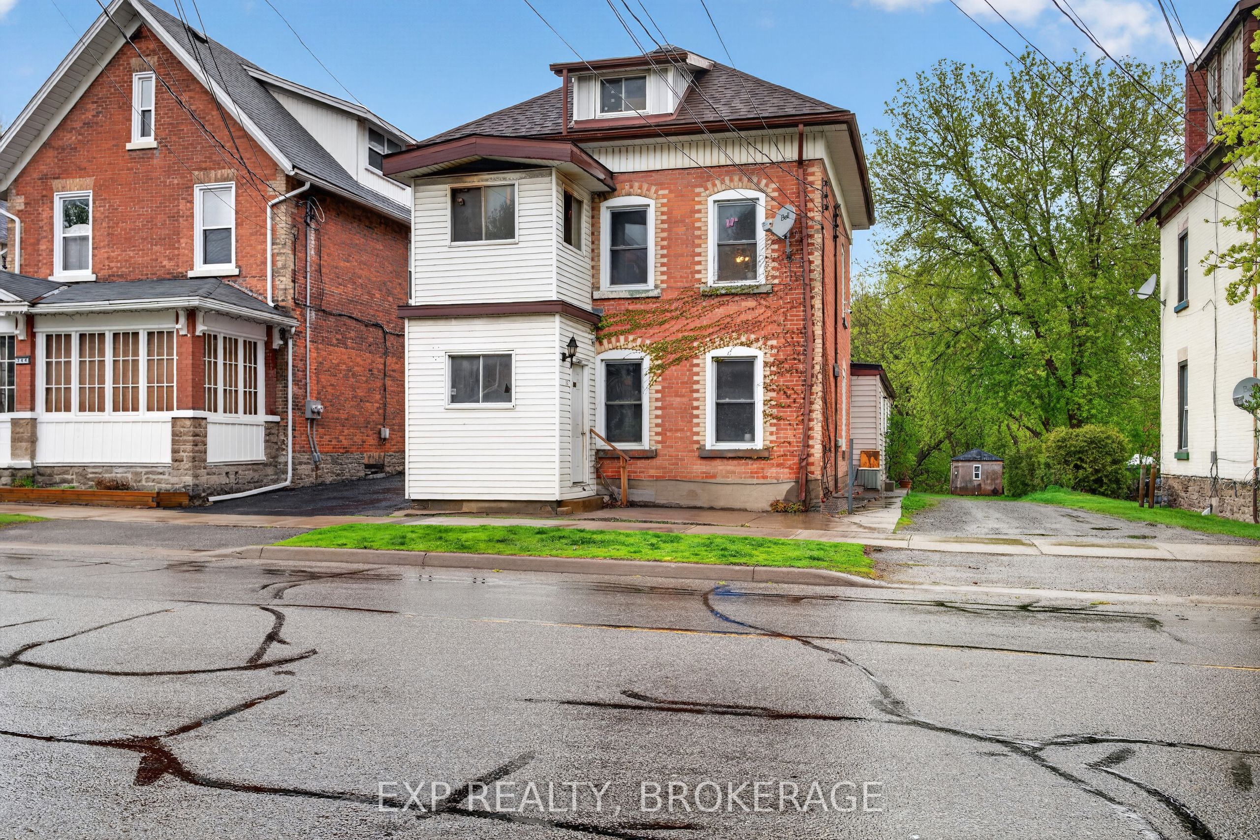342 King Street W, Brockville, On K6v 3s3