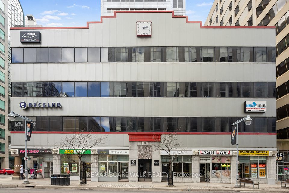 96 Bank Street 108, Ottawa Centre, On K1p 5n4