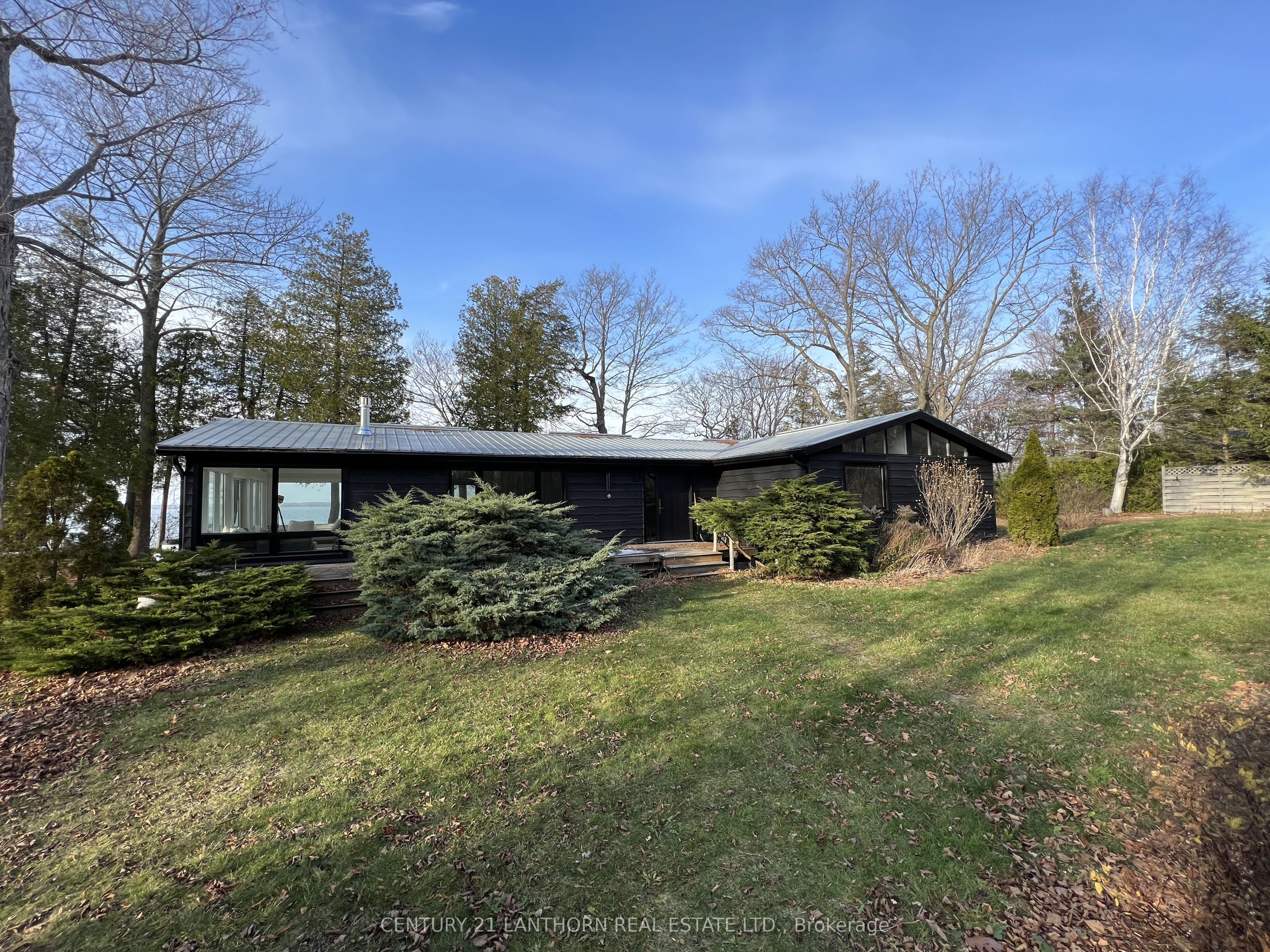 240 Salmon Point Road, Prince Edward County, On K0k 1p0