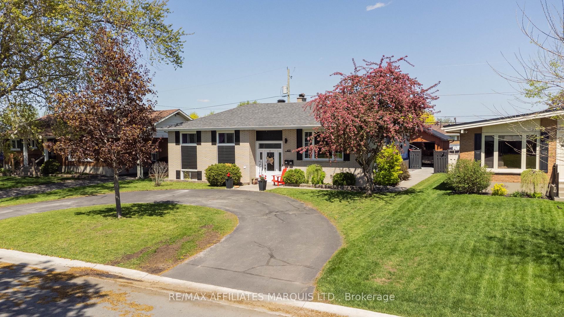 420 Beach Avenue, Cornwall, On K6h 5p1