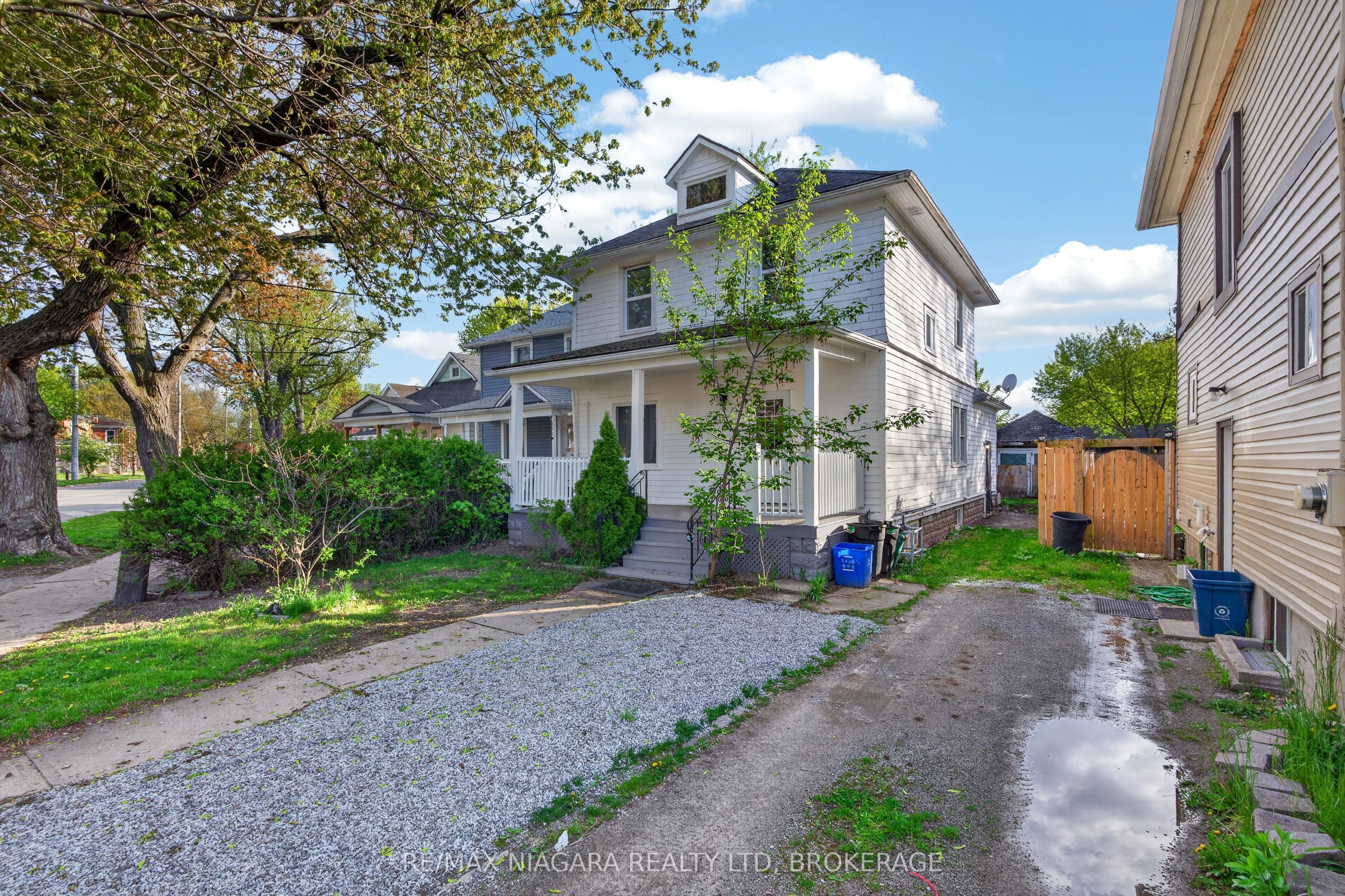 173 Lake Street, St. Catharines, On L2r 5y8