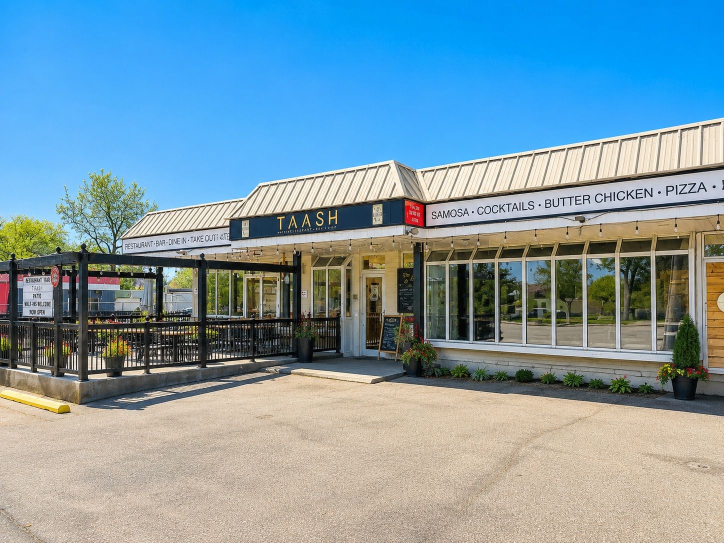 547-549 Ontario Street, St. Catharines, On L2n 4n4