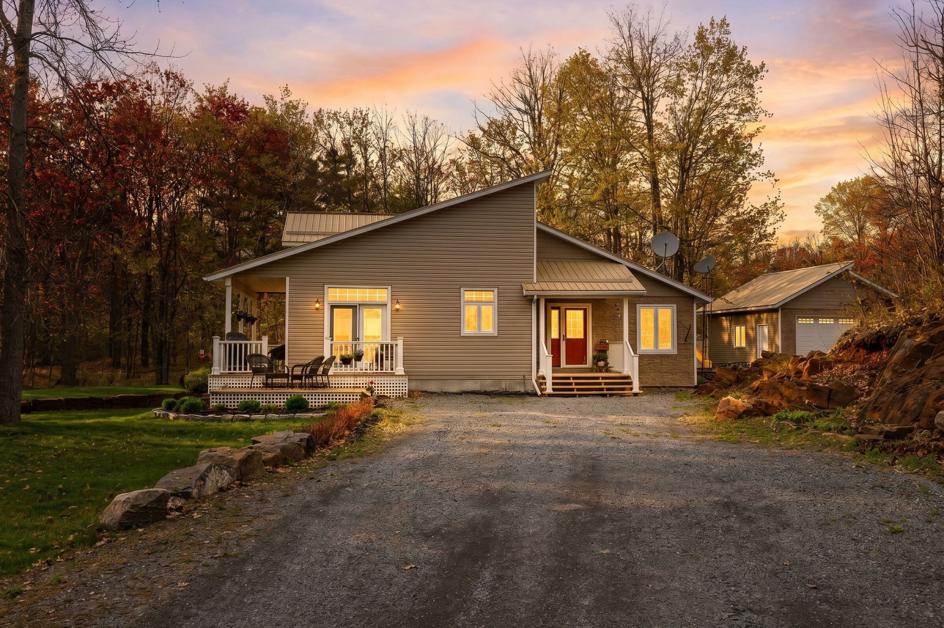 173 Castle Rock Lane, Stone Mills, On K0k 3g0