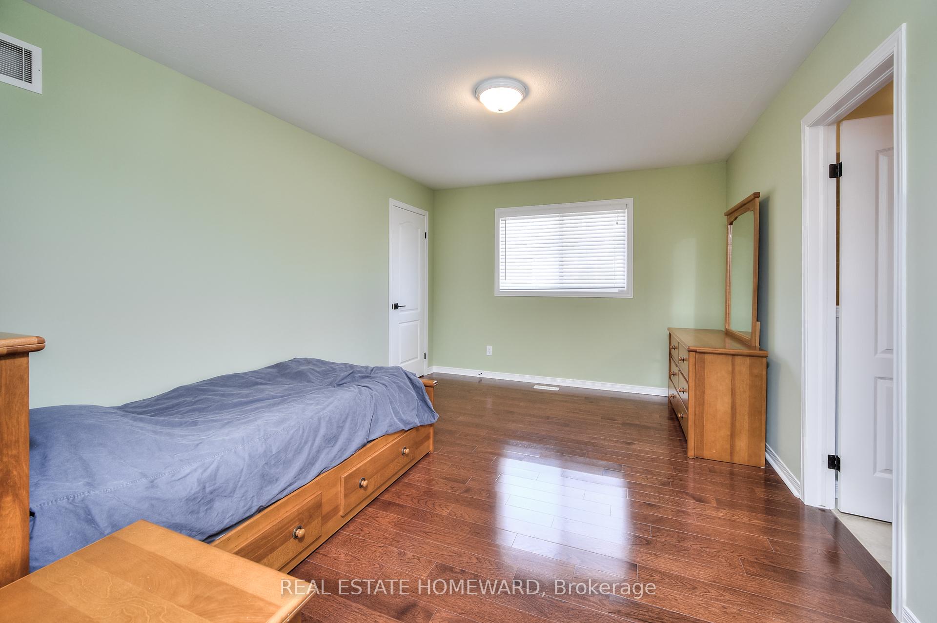 225 Ridgemere Court, Kitchener, On N2p 2v5
