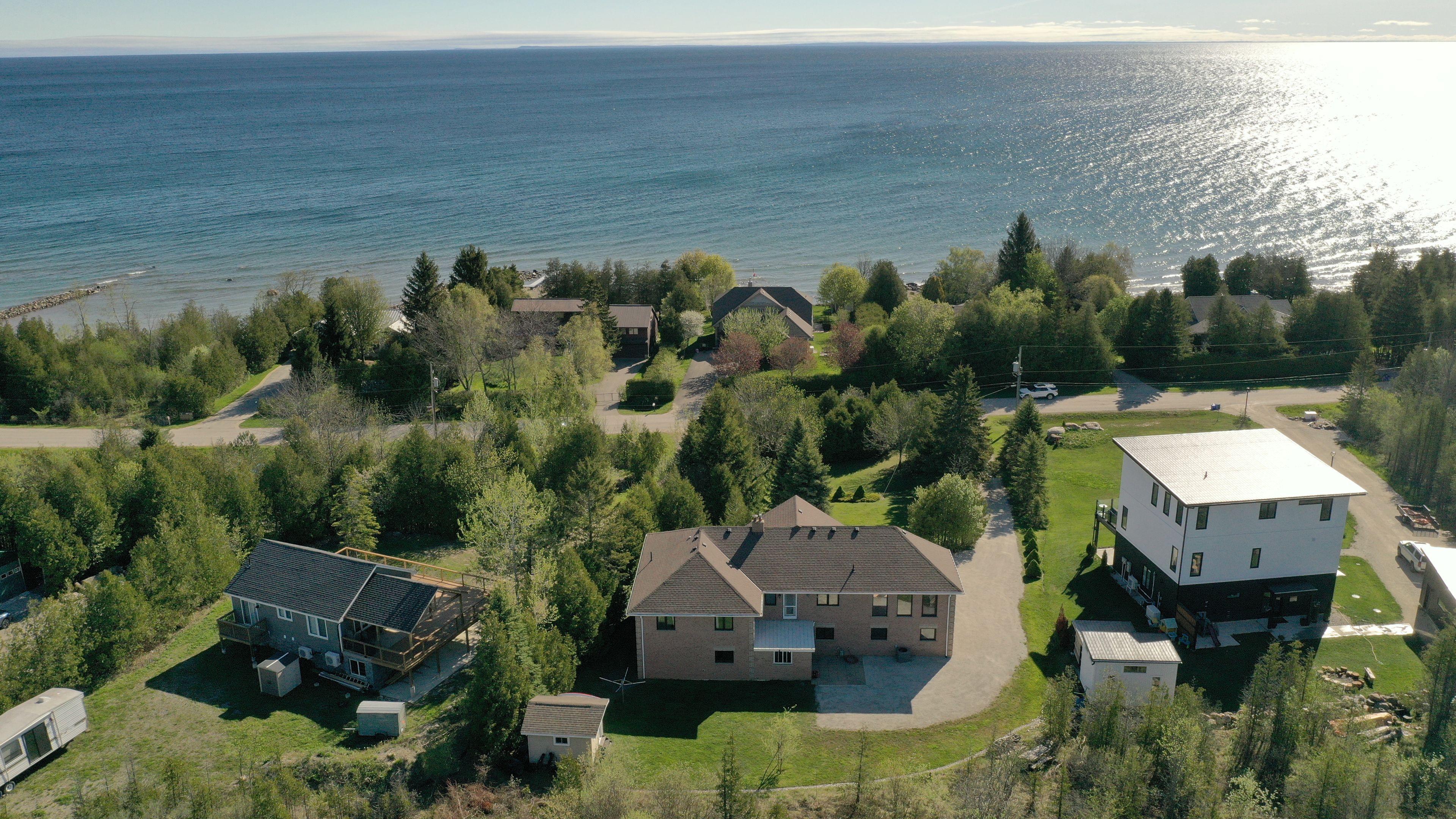252 Lakeshore Road N, Meaford, On N4l 1w5