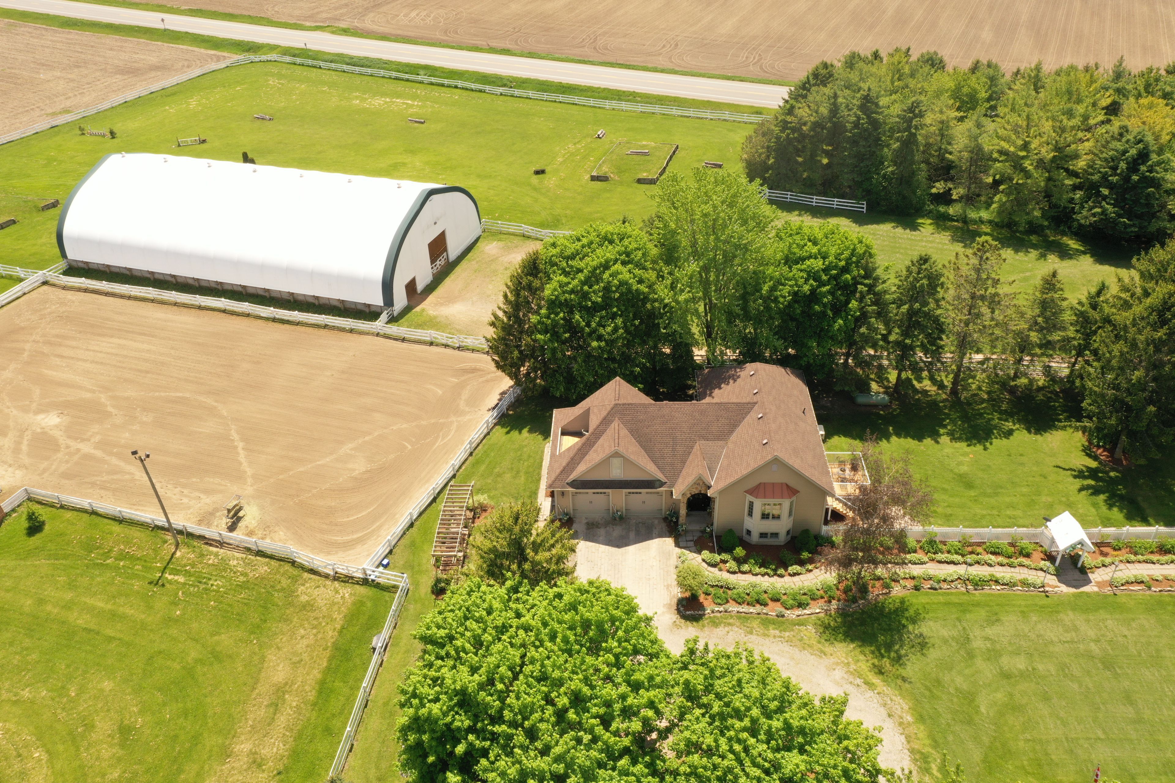 4099 Mcintosh Drive, North Middlesex, On N0m 2k0