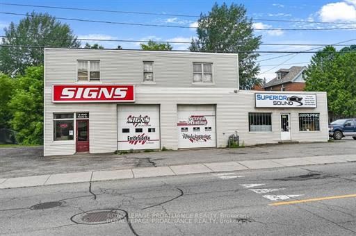 180 Perth Street, Brockville, On K6v 5e5