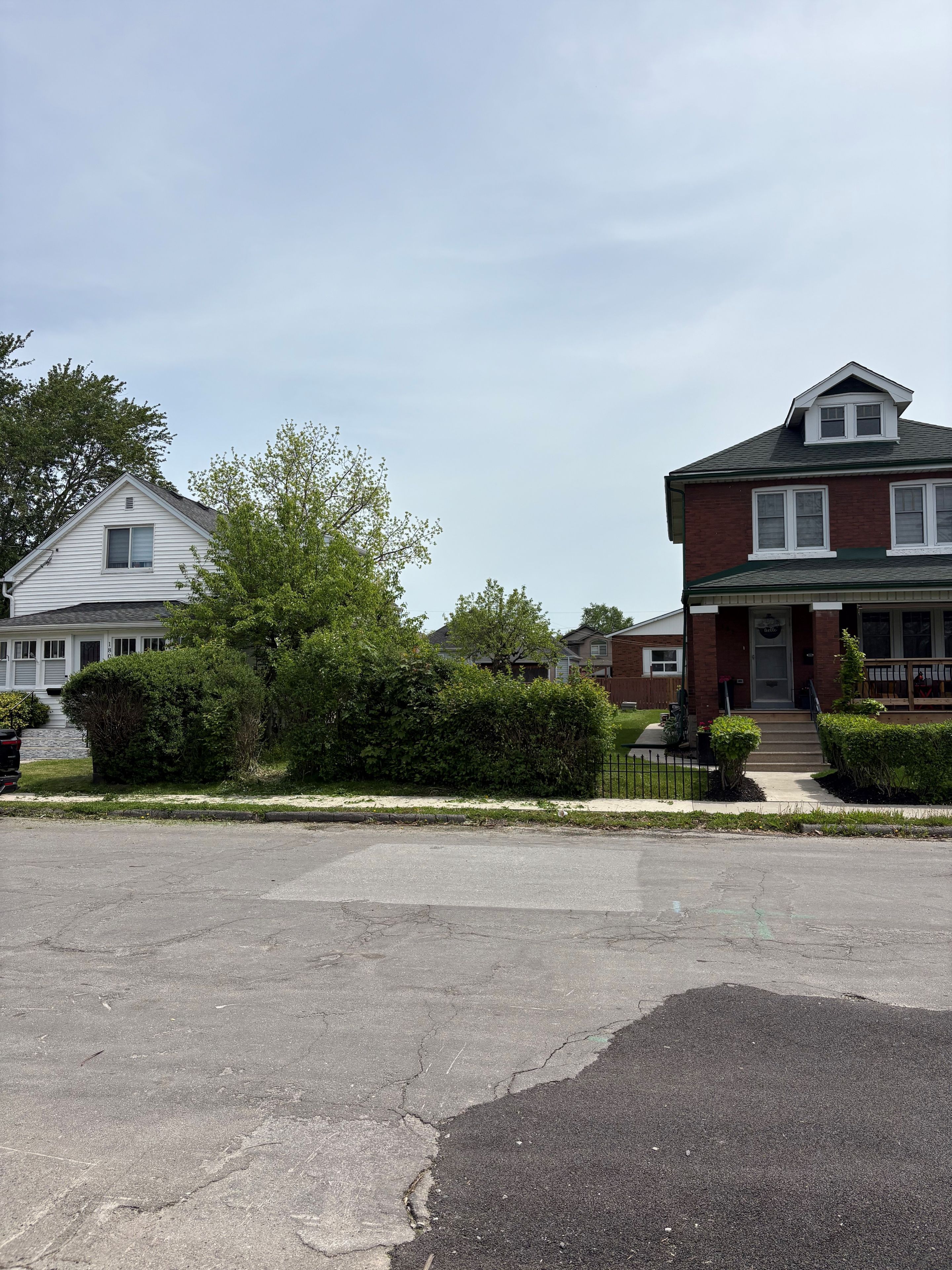 190 Mcalpine Avenue S, Welland, On L3b 1t6