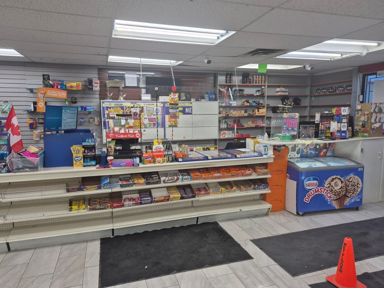210 Front Street, Quinte West, On K8v 4n9