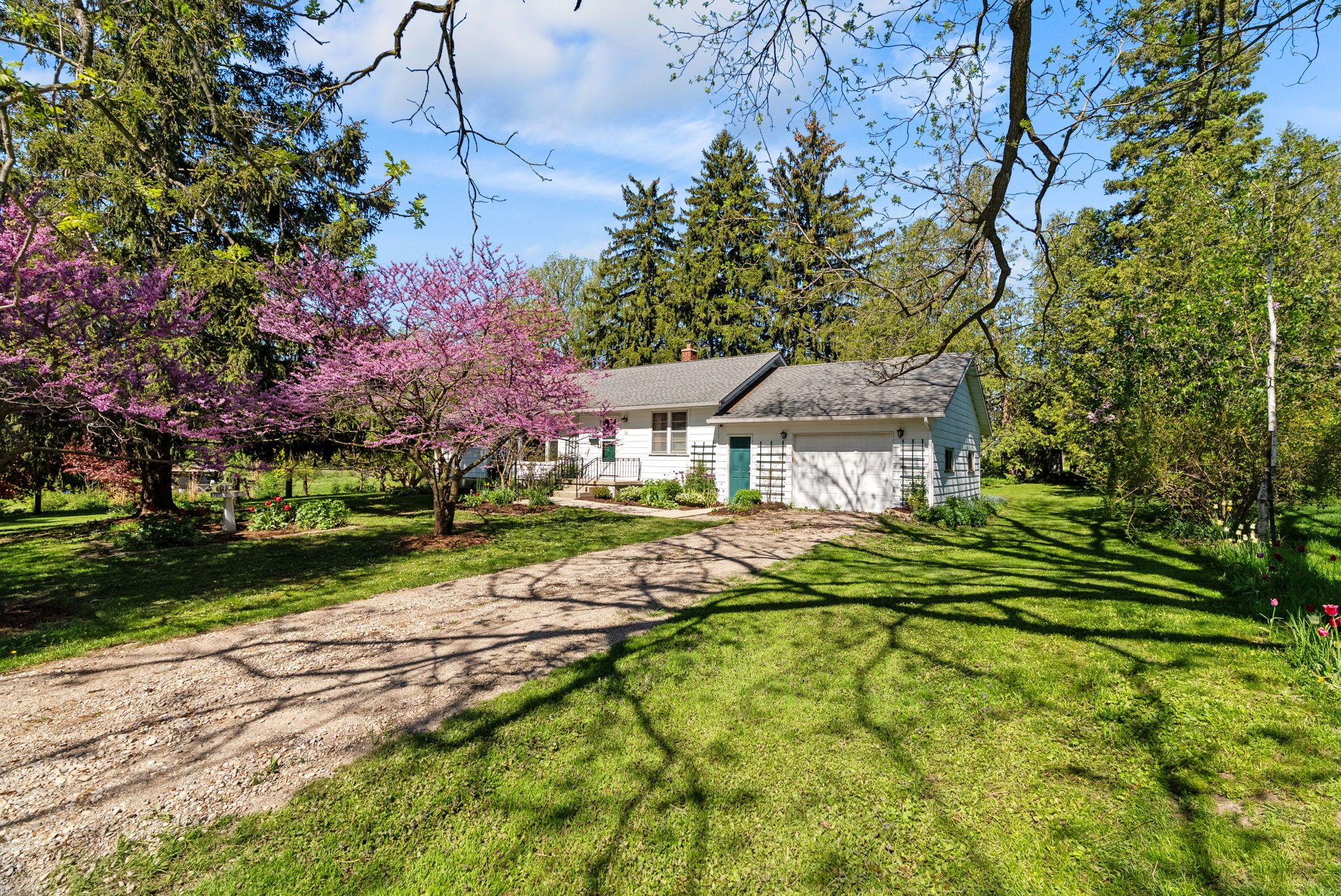 68 William Street, Huron East, On N0k 1g0