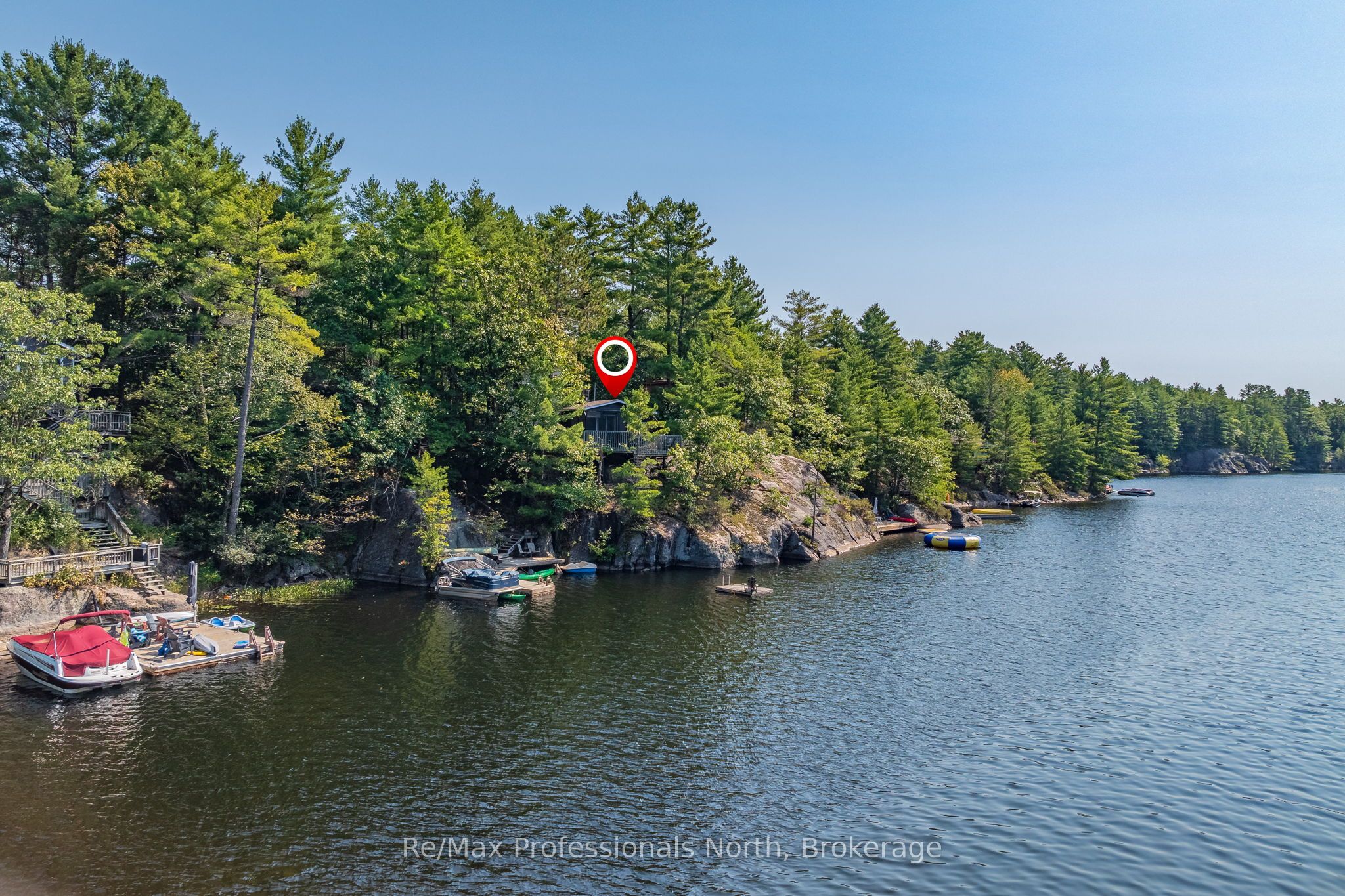 1118 Tomingas Road, Gravenhurst, On P1p 0g3