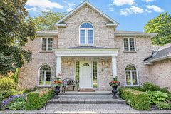 105 Margaret Anne Drive, Carp - Huntley Ward, On K0a 1l0
