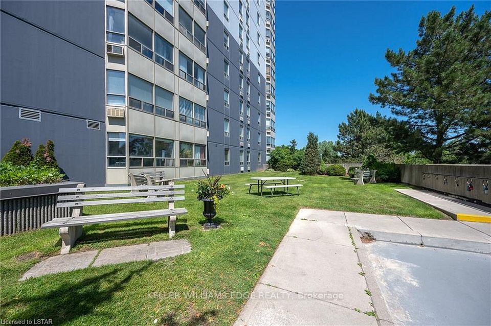 45 Pond Mills Road 1007, London South, On N5z 4w5