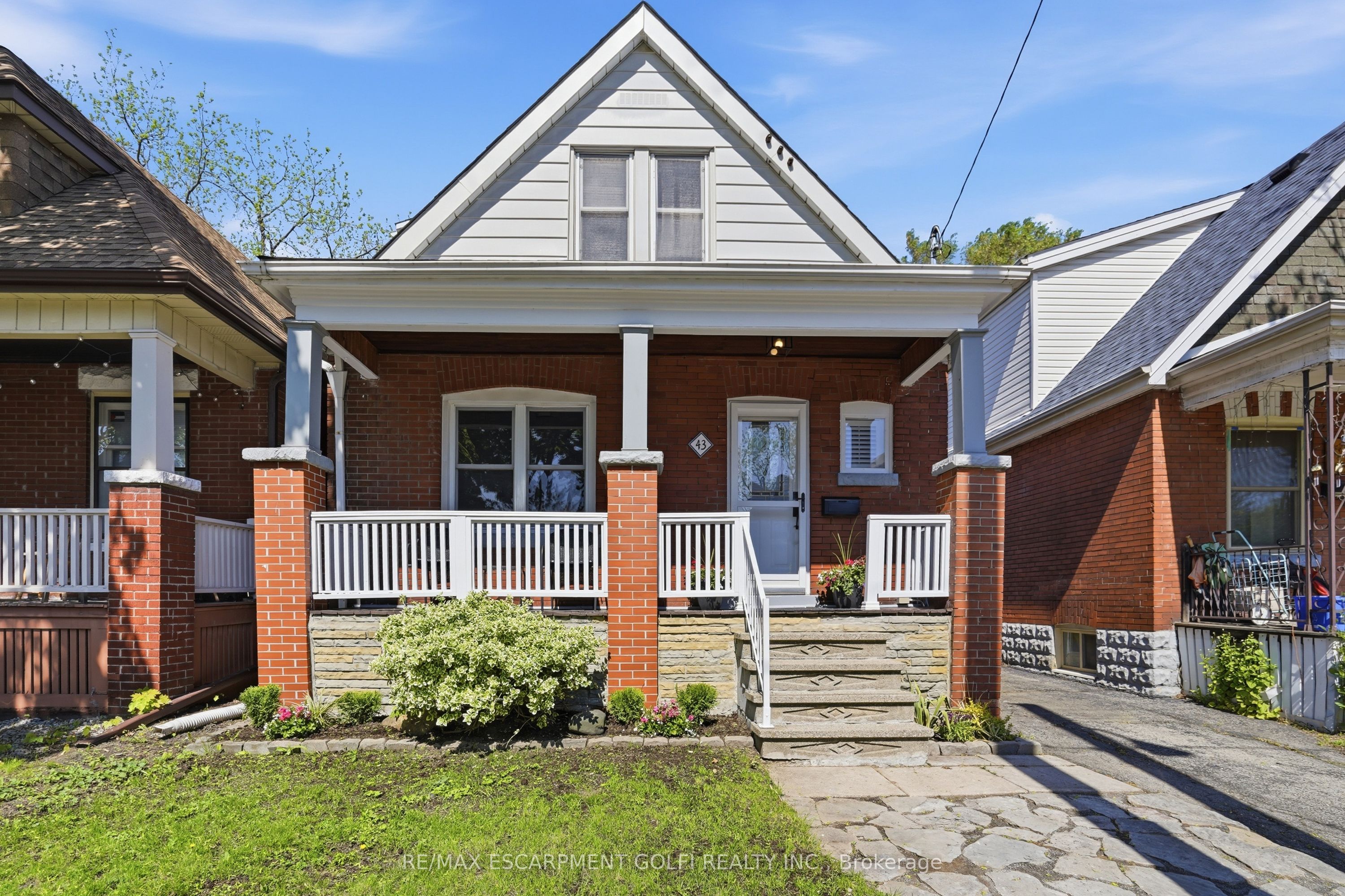 43 Cameron Avenue N, Hamilton, On L8h 4y9