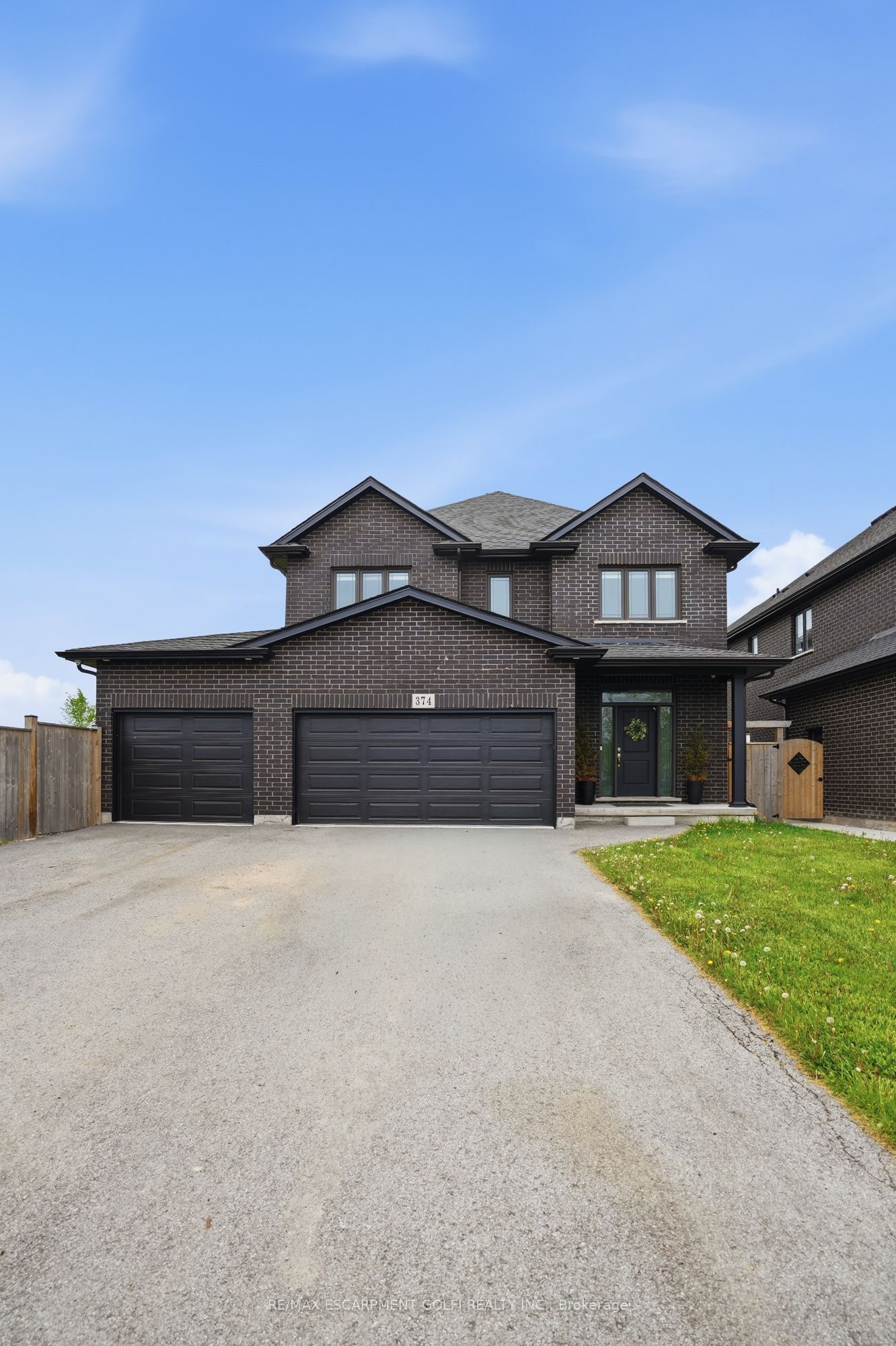 374 Viger Drive S, Welland, On L3b 0e2