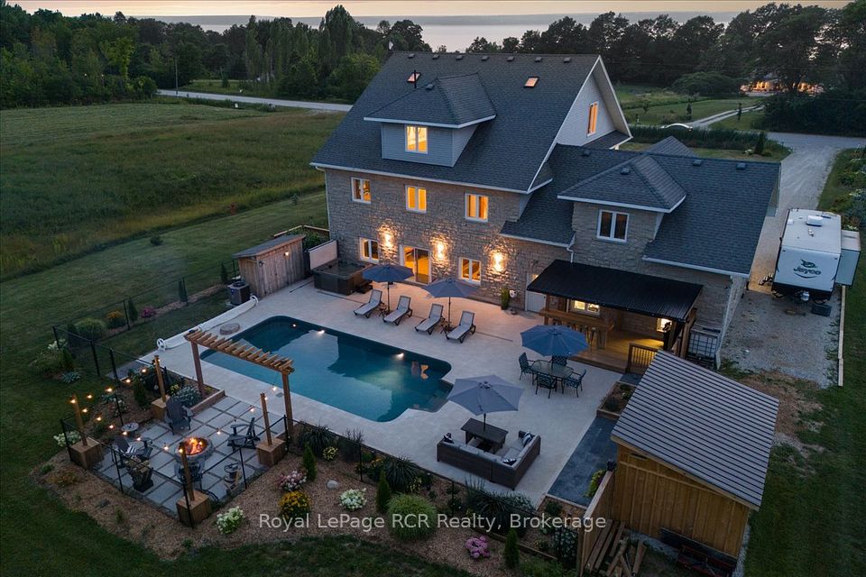 350281 Concession A, Meaford, On N0h 1b0