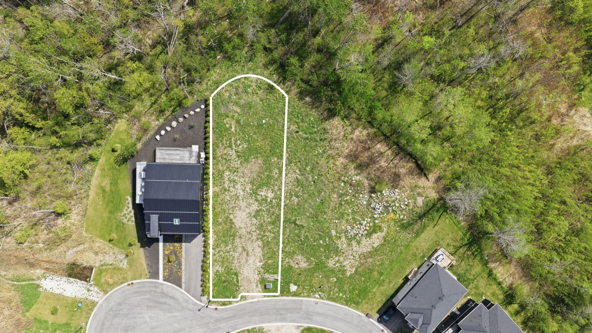 139 Sebastian Street, Blue Mountains, On N0h 1j0