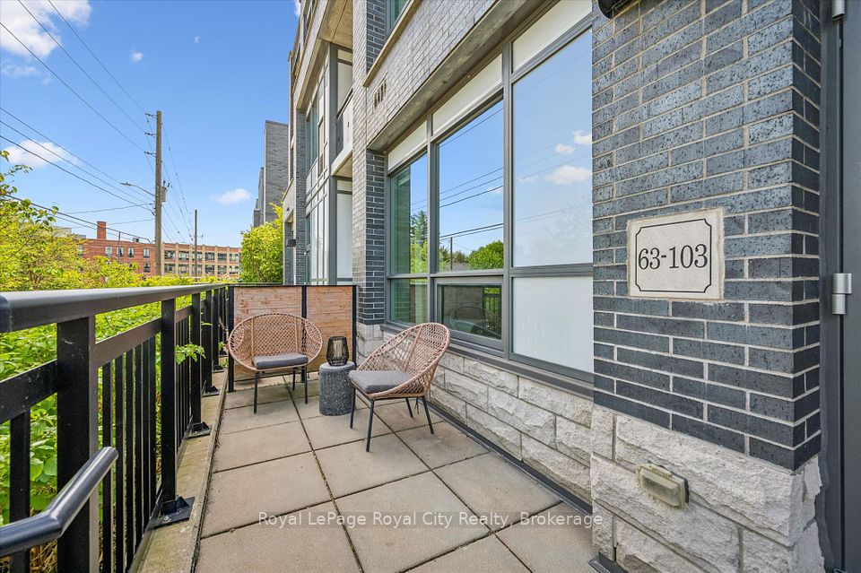 63 Arthur Street S 103, Guelph, On N1e 0a8