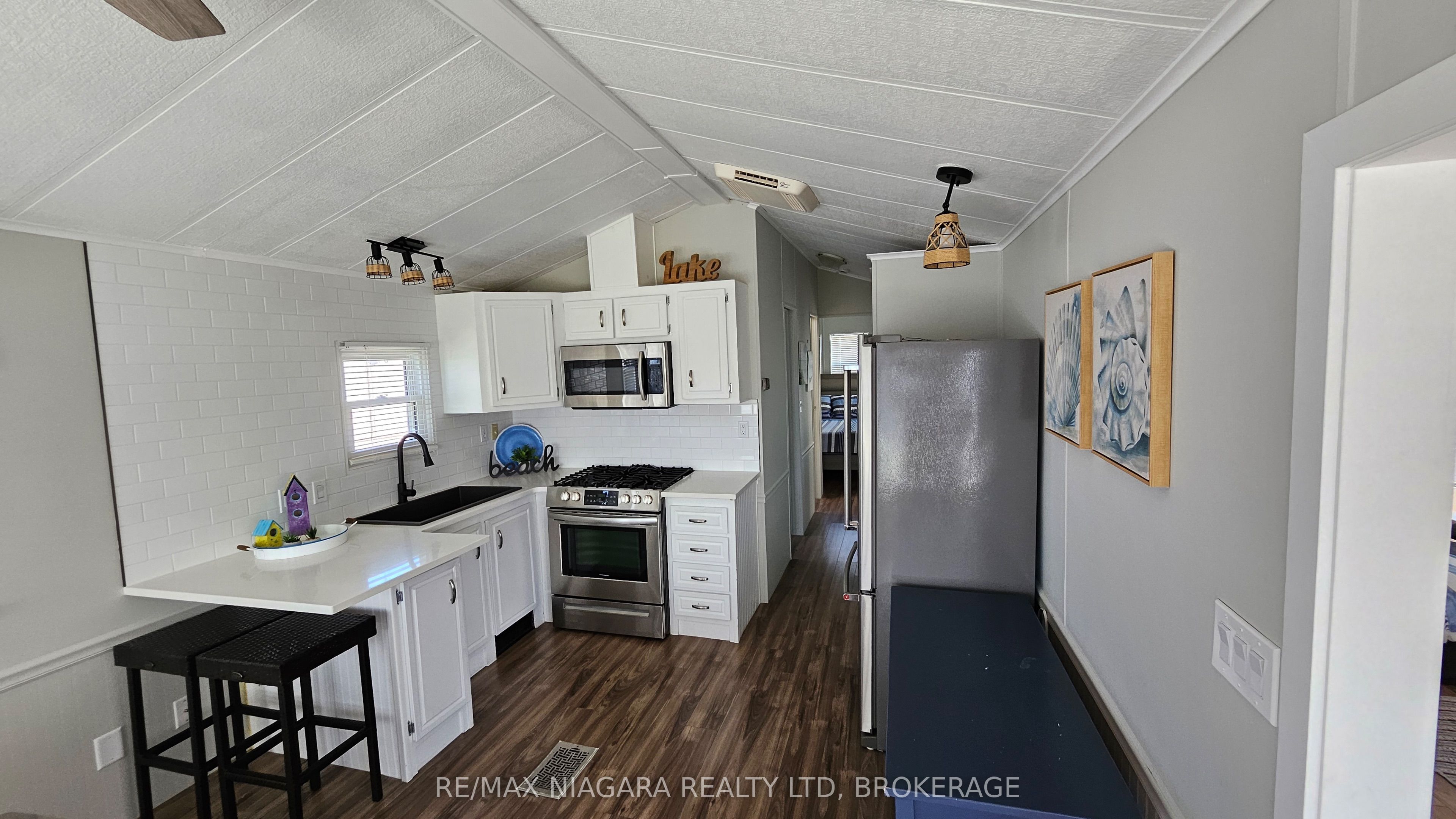 17 Mariner Crescent, Port Colborne, On L0s 1r0