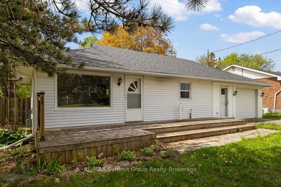 162 Main Street E, Grey Highlands, On N0c 1h0