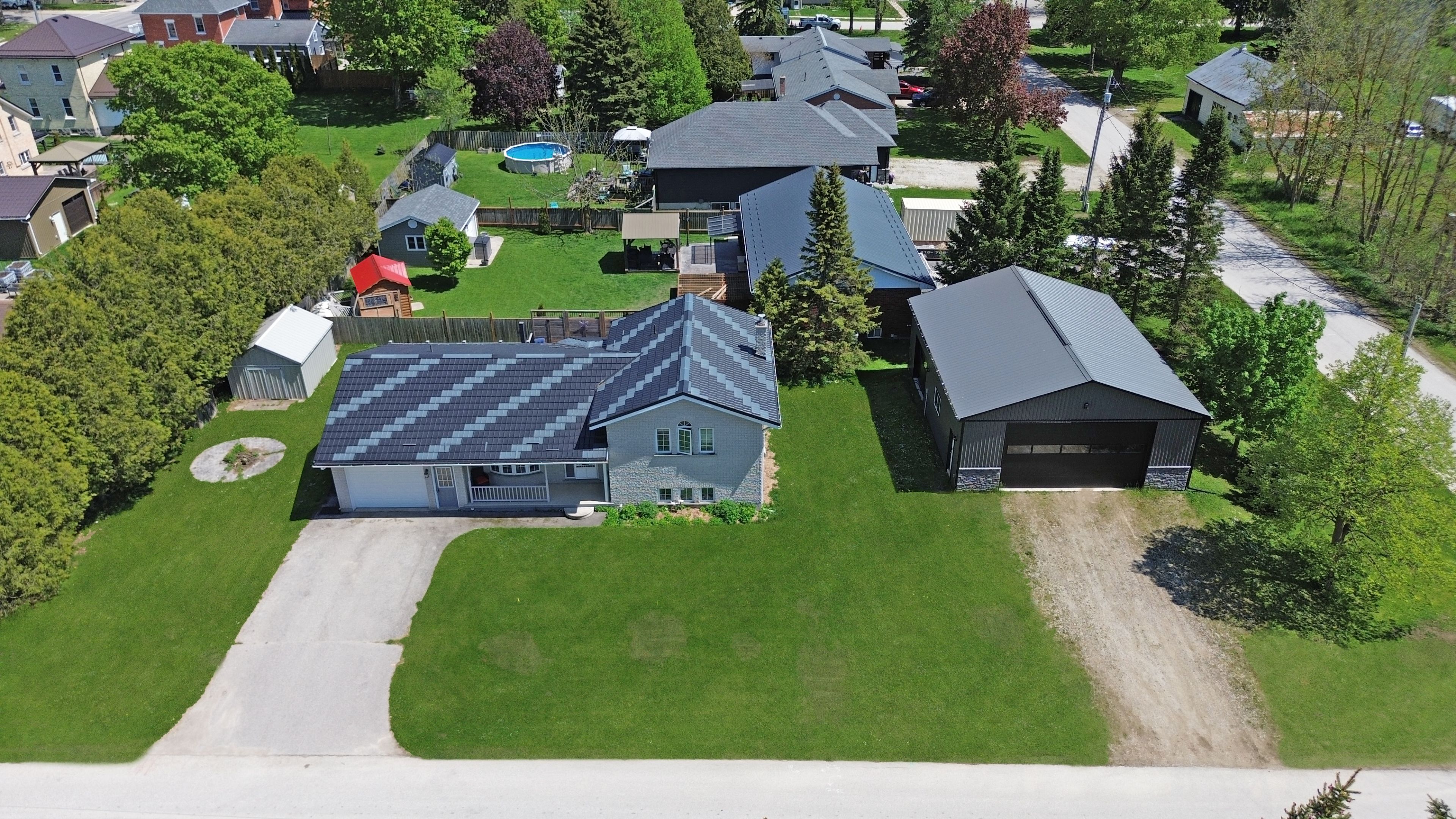 11 James Street W, Minto, On N0g 1m0