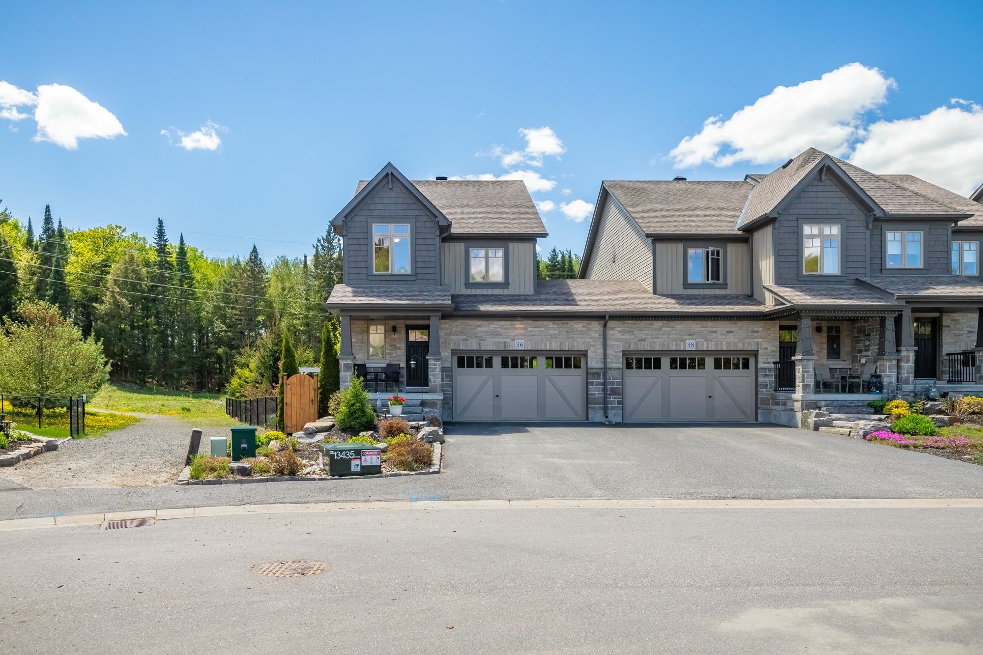 36 Spalding Crescent, Huntsville, On P1h 1c9