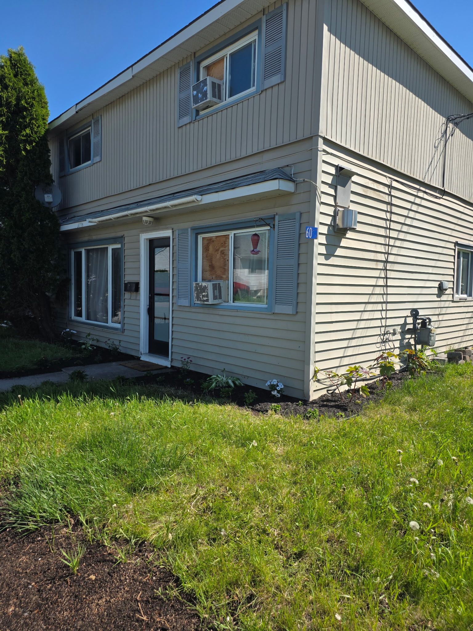 60 Oxford Road, Quinte West, On K0k 2c0
