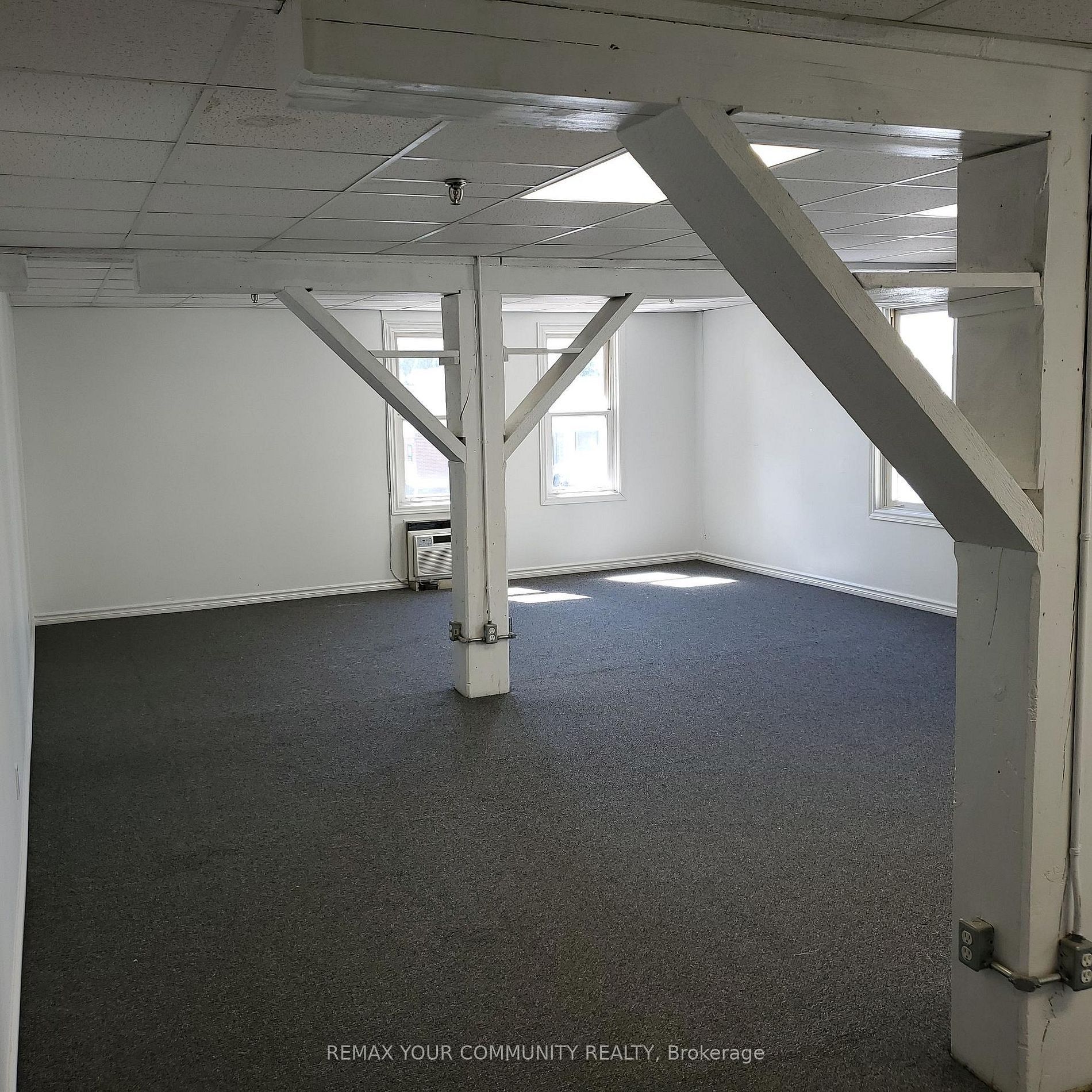 172 Main Street 208, Prince Edward County, On K0k 2t0