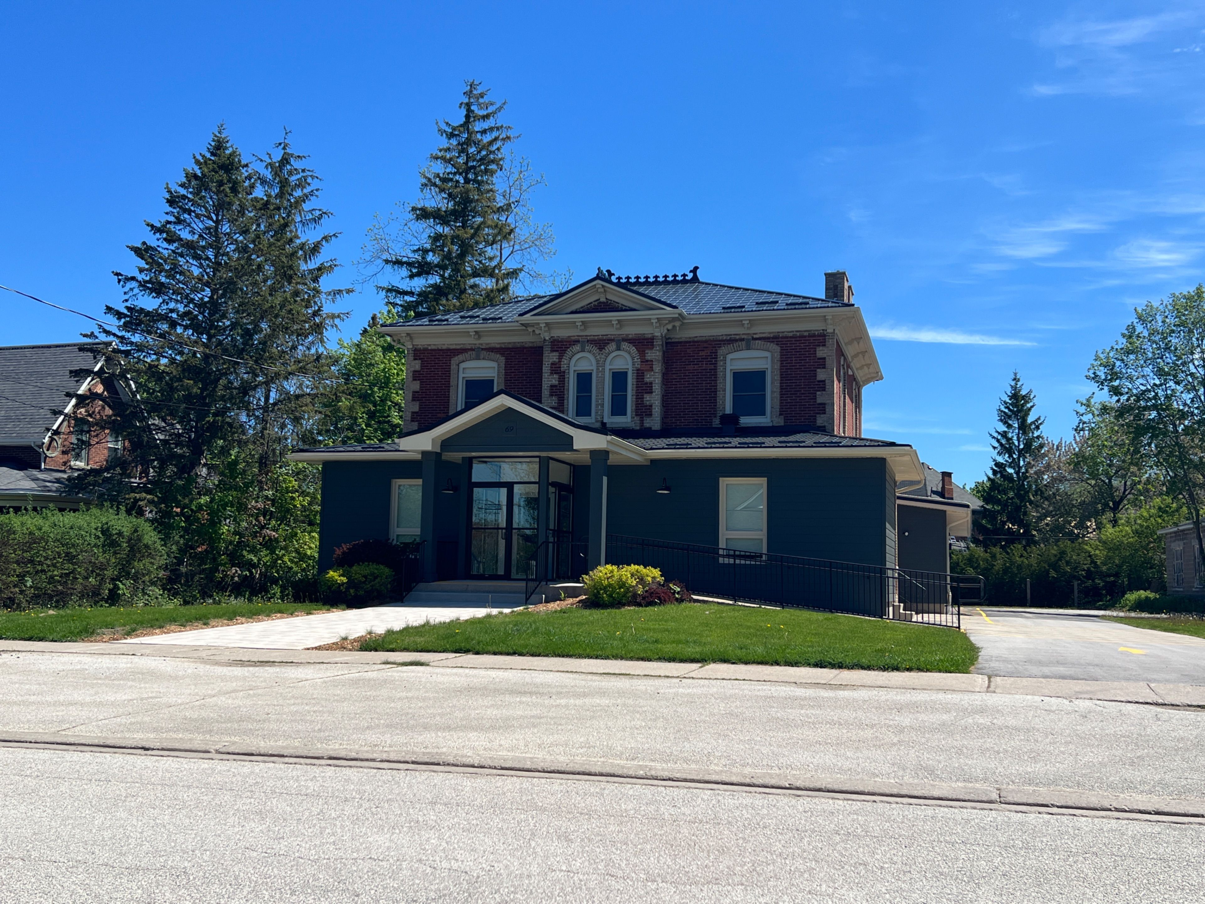 69 Denmark Street 1, Meaford, On N4l 1b9