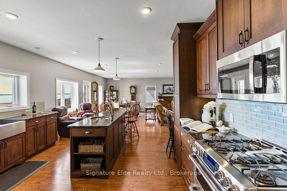 9 Fieldview Drive, Kawartha Lakes, On K0m 2b0