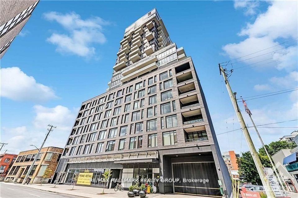 203 Catherine Street W 710, Ottawa Centre, On K2p 1j5