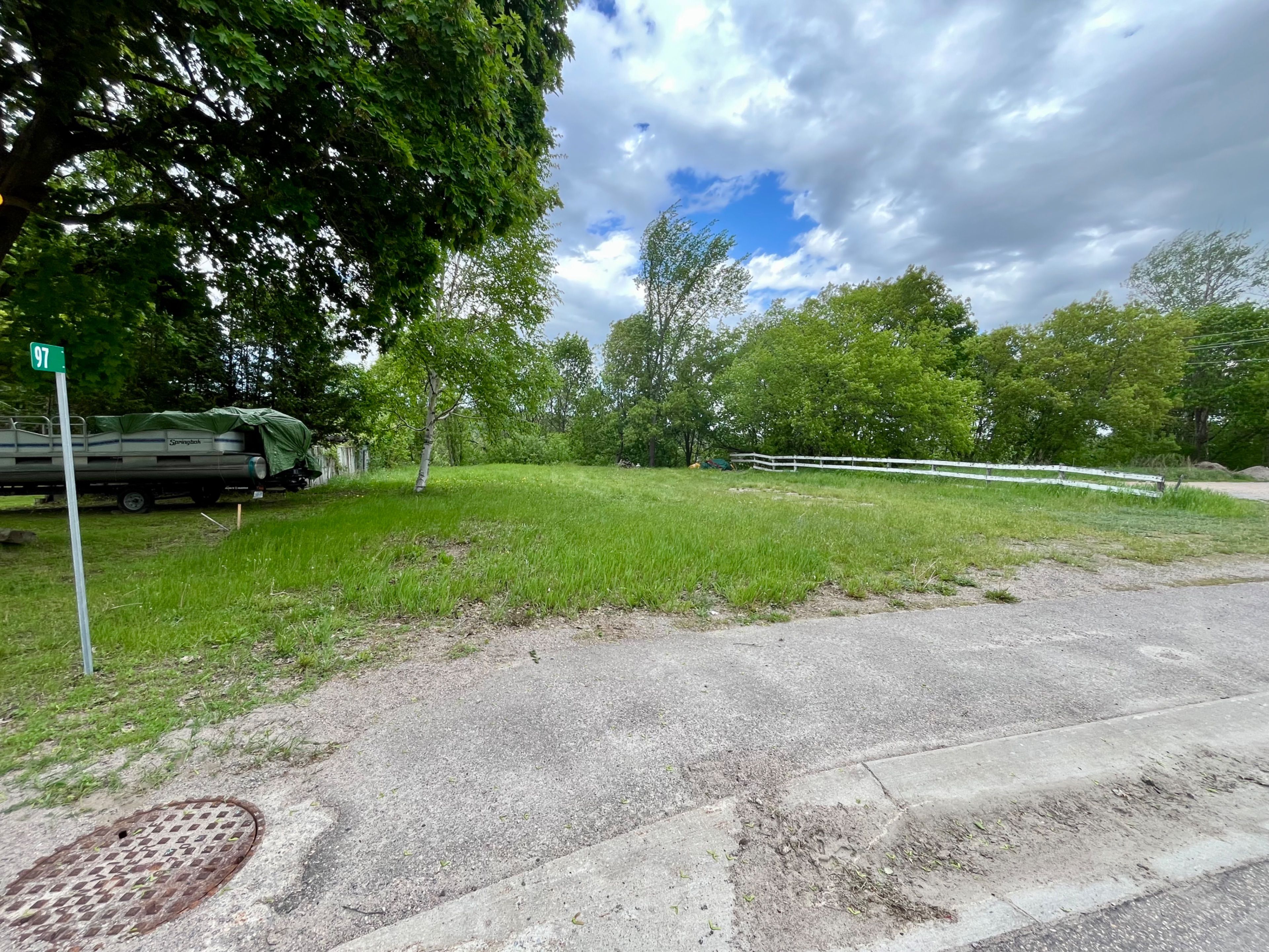 97 Queen Street, Bonnechere Valley, On K0j 1t0