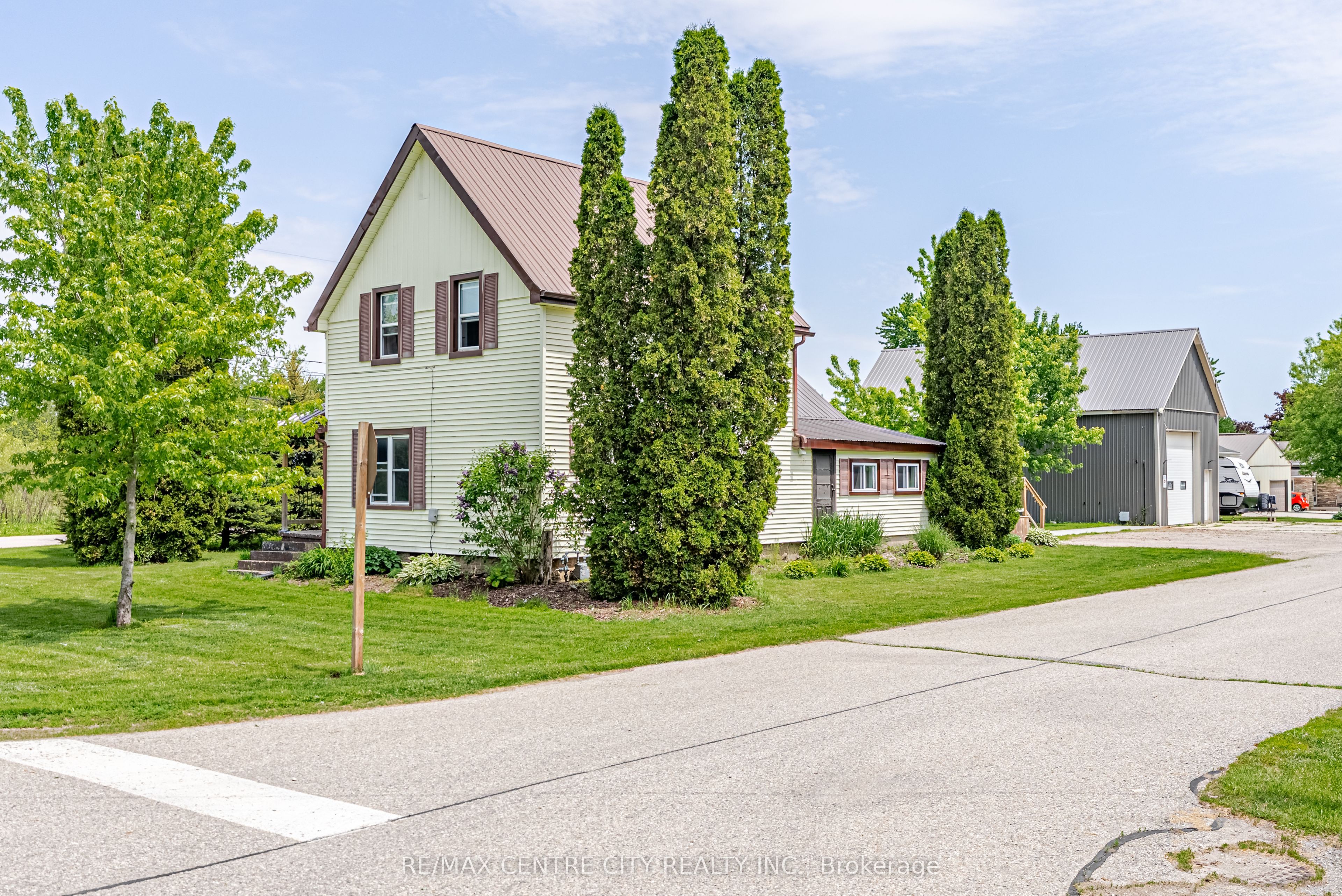 11812 Superior Street, Malahide, On N0l 2j0
