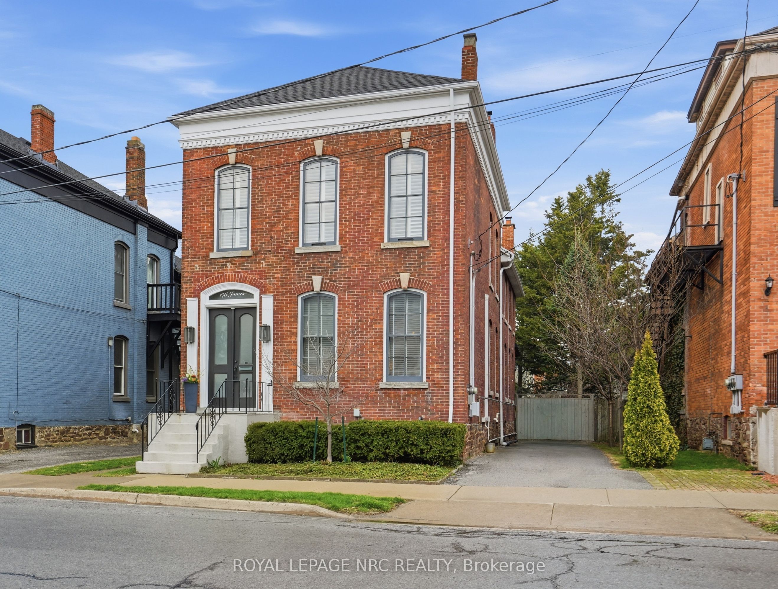 176 James Street, St. Catharines, On L2r 5c5